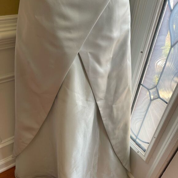 David's Bridal Gown prom Fit Flare A line Floral Beads accent  mint green  SZ2 - Picture 5 of 16